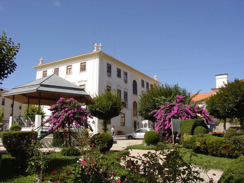Hotel Rota Malhoa Figueiro Dos Vinhos Exterior photo